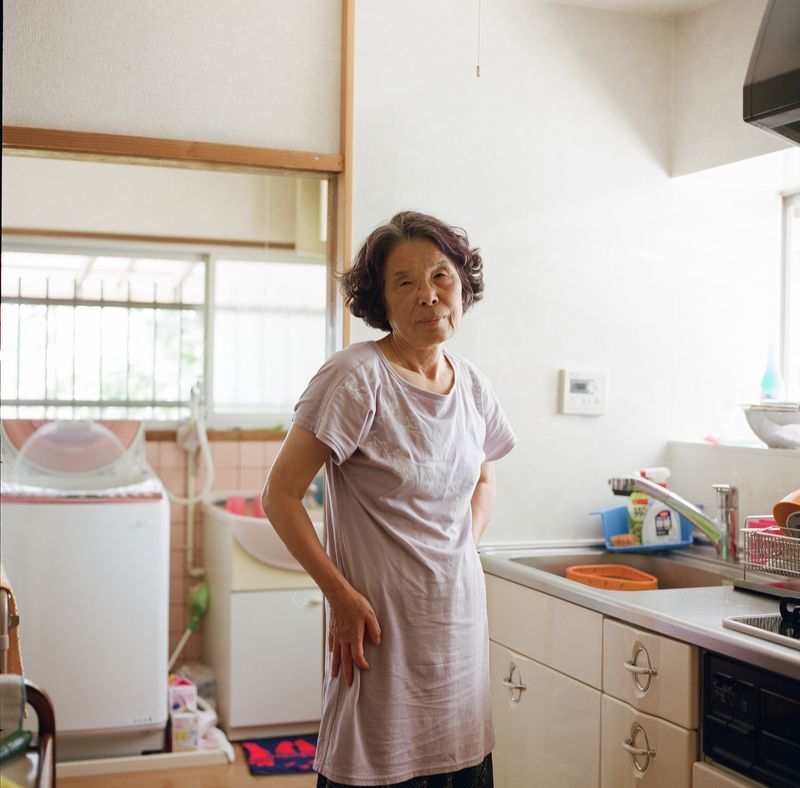 © Kenta Nakamura - Fukuoka, Ms. Oda's residence. July 2012. I photographed Ms. Oda for the first time.