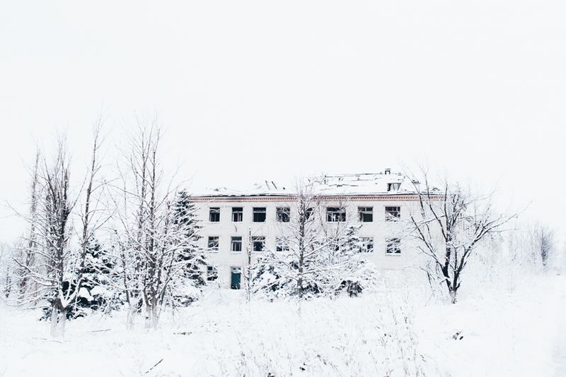 © Maxim Dondyuk - Image from the Between Life and Death photography project