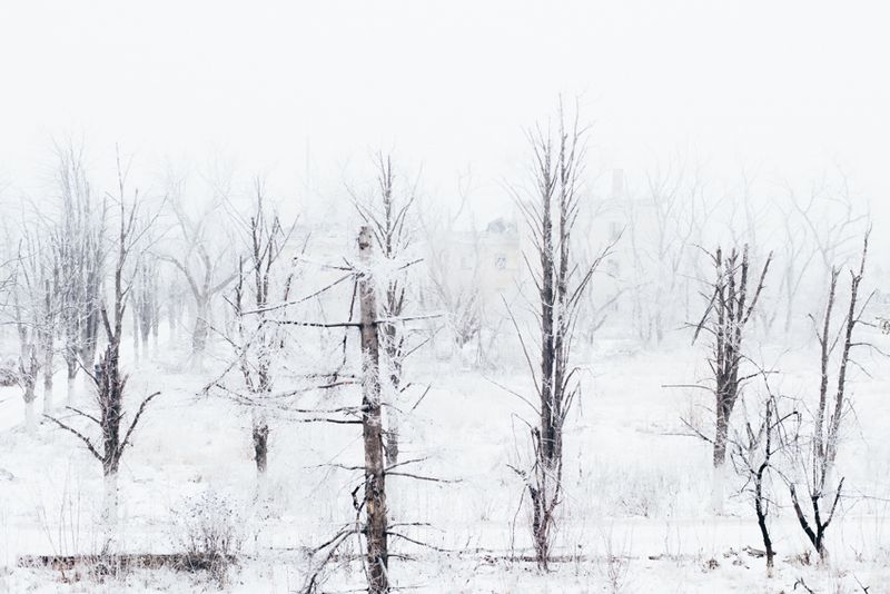 © Maxim Dondyuk - Image from the Between Life and Death photography project