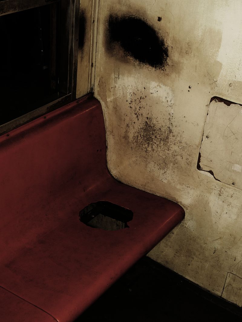 © Yurian Quintanas Nobel - Image from the A Smiling Man and a hidden snake photography project