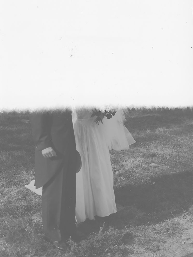 © Manon Lanjouère - Image from the Demande à la Poussière (Ask the Dust) photography project