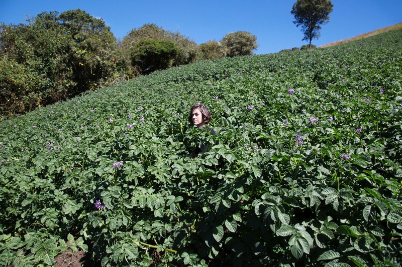 © Ana Nuñez Rodriguez - Women and plants
