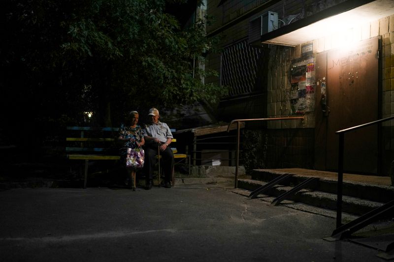 © Sofia Samoylova - Image from the Serafima & Jevhen photography project