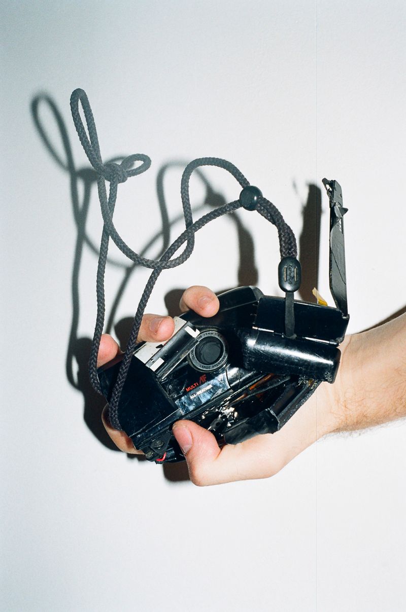 © Miguel Soll - Image from the Rachaduras ("Cracks") photography project