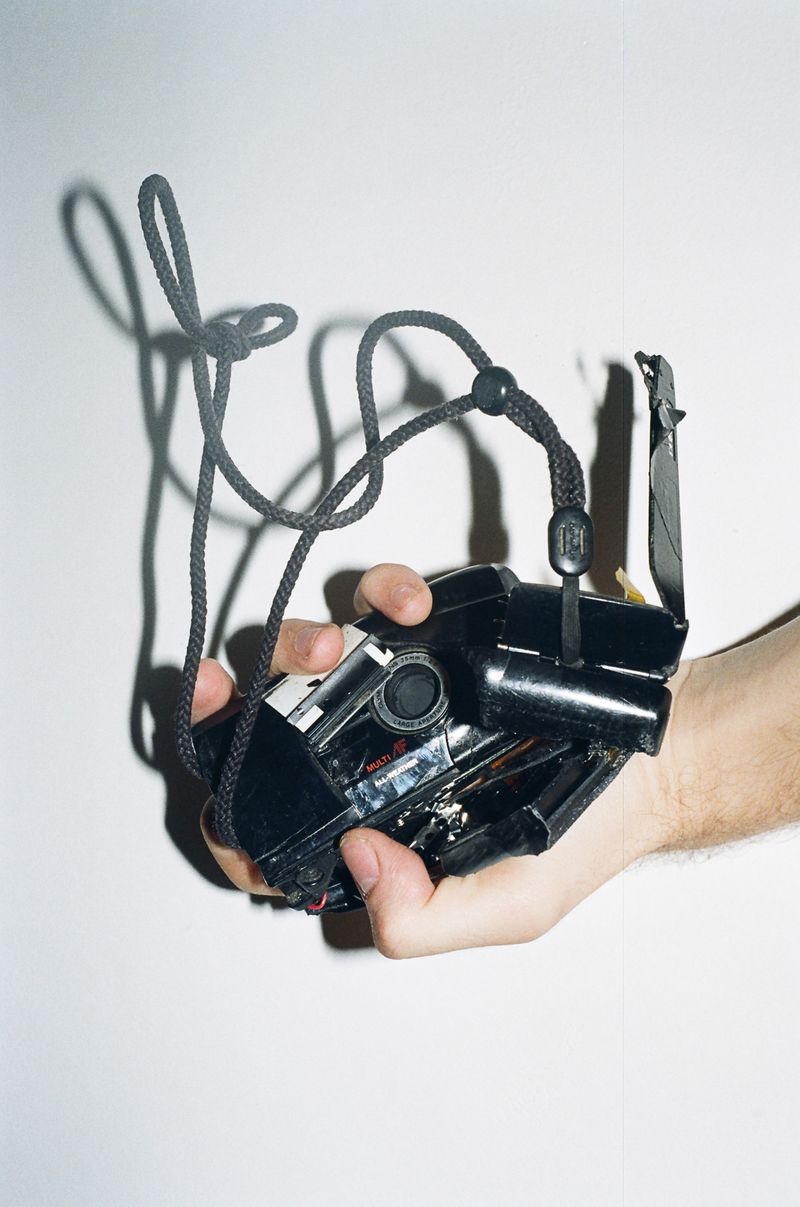 © Miguel Soll - Image from the Rachaduras ("Cracks") photography project