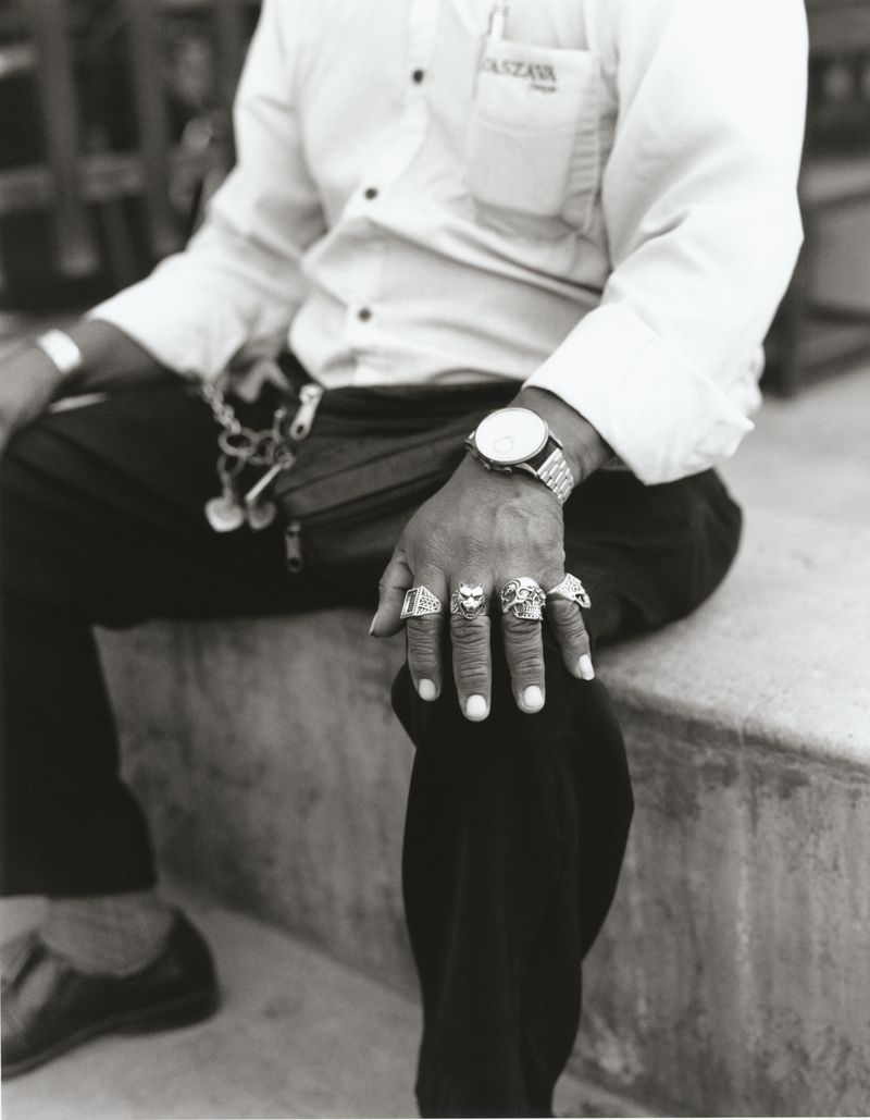 © Raul Guillermo - Image from the An Inherent Tear (Una Lágrima Inherente) photography project