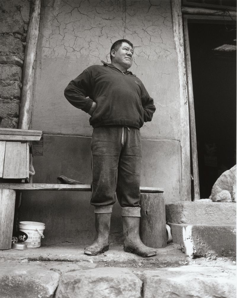 © Raul Guillermo - Image from the An Inherent Tear (Una Lágrima Inherente) photography project