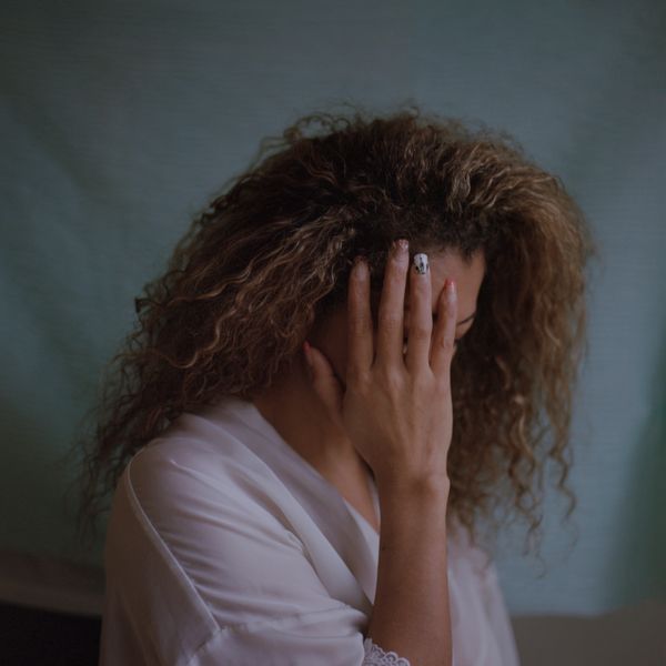 © Sarah Hartvigsen Juncker og Louise Herrche Serup - Image from the You still don't know my name photography project