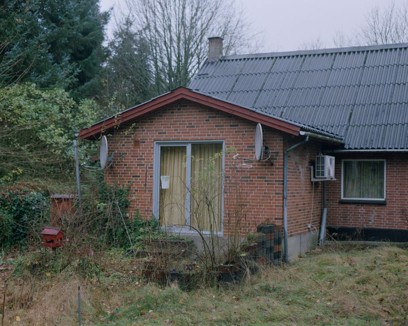 © Sarah Hartvigsen Juncker og Louise Herrche Serup - Image from the You still don't know my name photography project