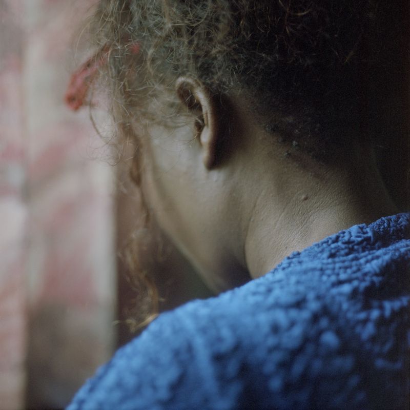 © Sarah Hartvigsen Juncker og Louise Herrche Serup - Image from the You still don't know my name photography project
