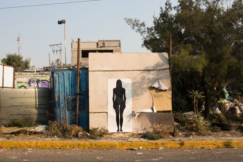 © Sonia Madrigal - Image from the La muerte sale por el Oriente / Death comes from the East photography project