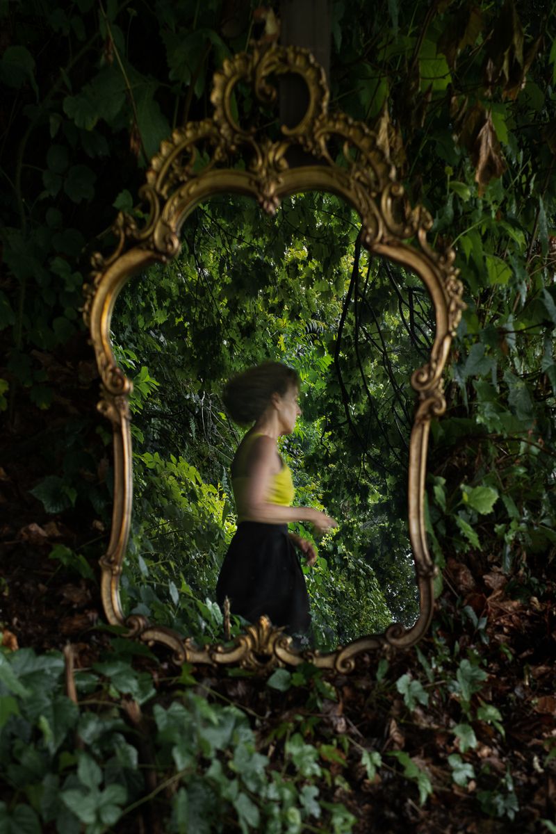 © Jo Ann Chaus - Image from the Fragments photography project