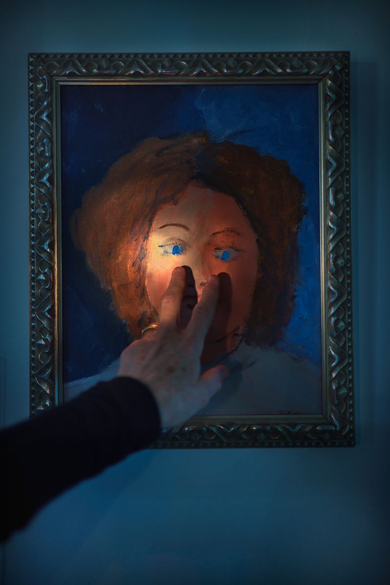 © Jo Ann Chaus - Blue Eyes