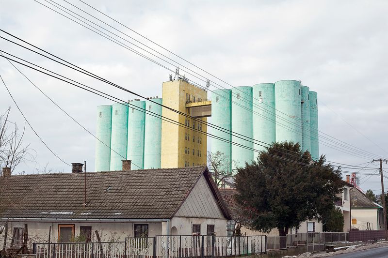 © Tomoya Imamura - Image from the Petőfi‘s Corpse photography project