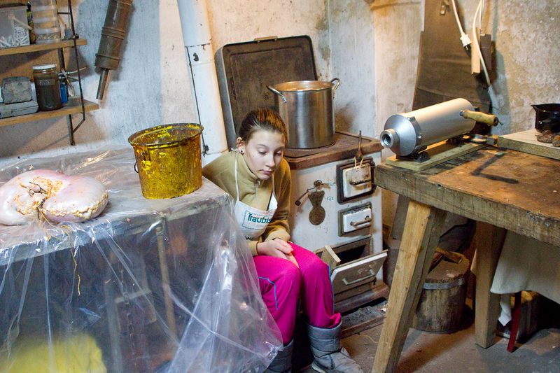 © Tomoya Imamura - Image from the Petőfi‘s Corpse photography project