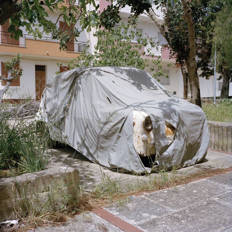 © Giuseppe Iannello - Image from the Gibellina 1968 - otto minuti dopo le tre photography project