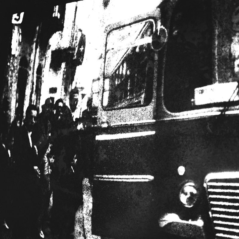 © Giuseppe Iannello - Image from the Gibellina 1968 - otto minuti dopo le tre photography project