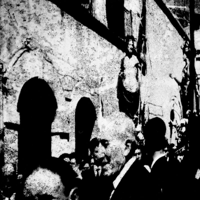 © Giuseppe Iannello - Image from the Gibellina 1968 - otto minuti dopo le tre photography project