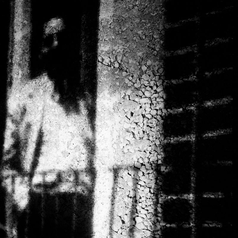 © Giuseppe Iannello - Image from the Gibellina 1968 - otto minuti dopo le tre photography project