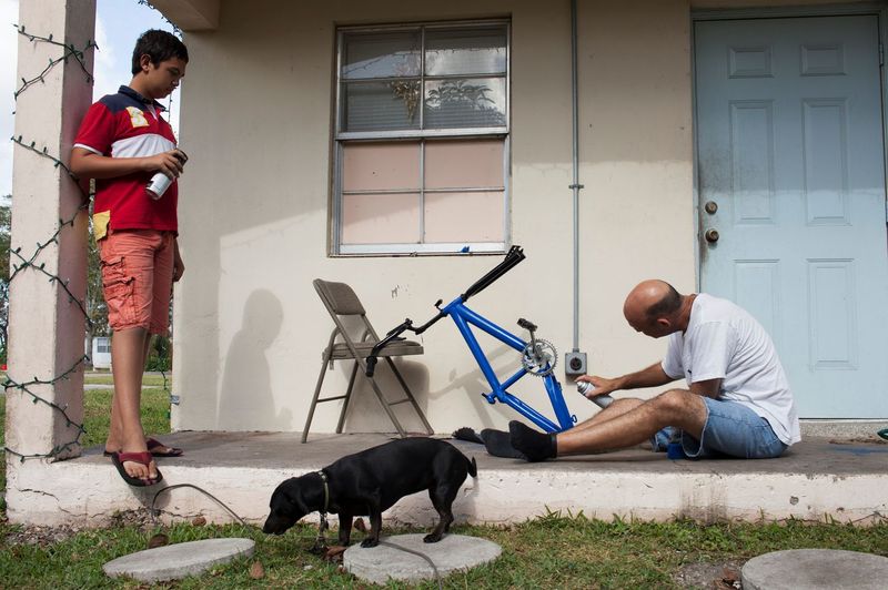 © Sofia Valiente - Image from the Miracle Village photography project