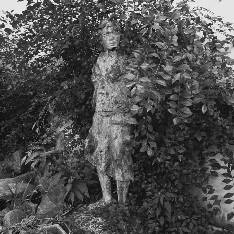 © Xia Tio - Tante Jane's Sculpture, 2017