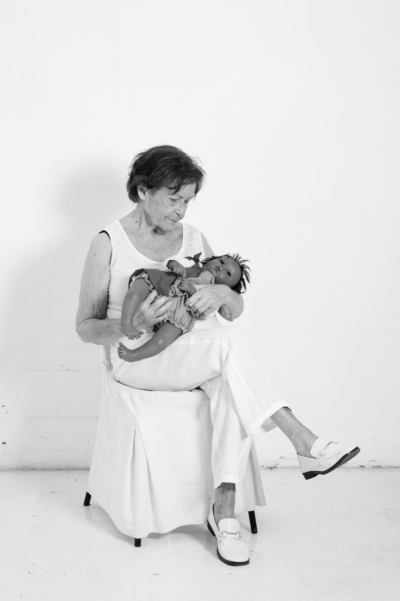 © Ludovica Limido - Image from the The Feral Cat Friend of the Desert Fox photography project