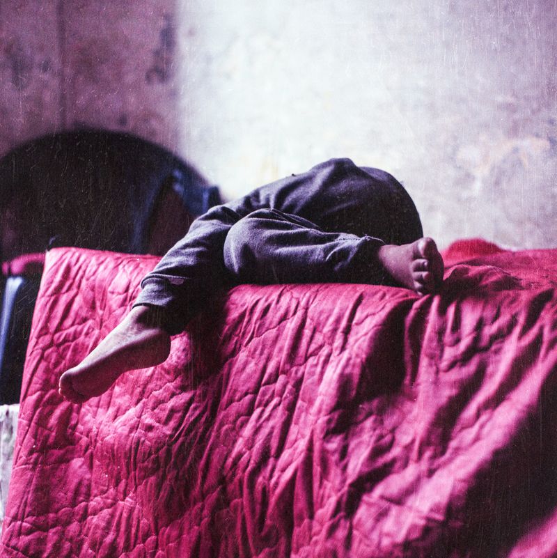 © Lisandra Alvarez - Image from the Story of a young adult girl photography project