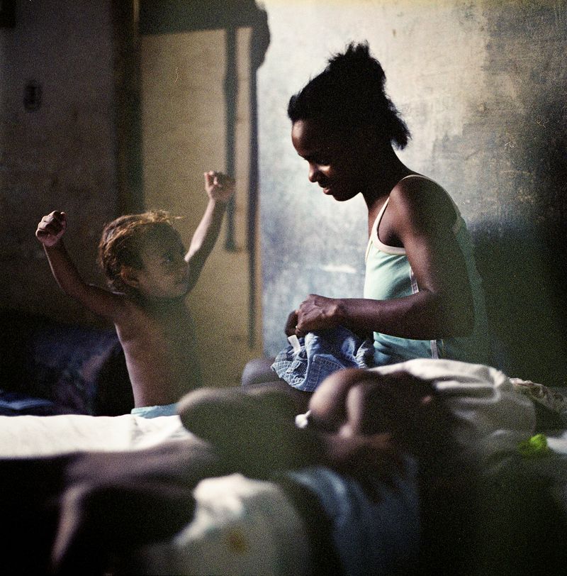 © Lisandra Alvarez - Image from the Story of a young adult girl photography project