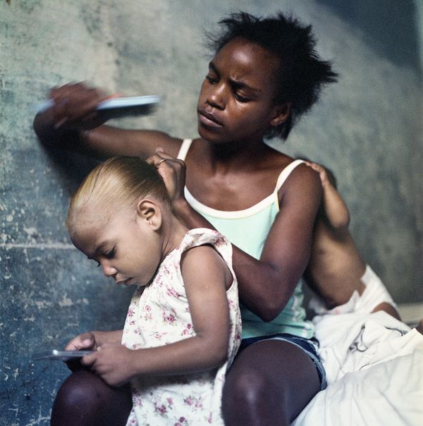 © Lisandra Alvarez - Image from the Story of a young adult girl photography project