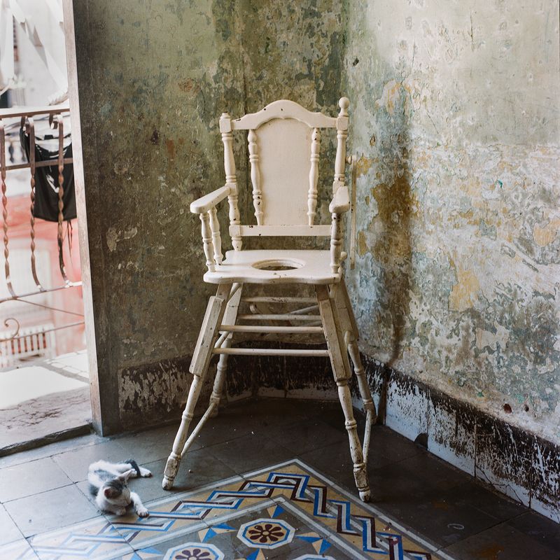 © Lisandra Alvarez - Image from the Story of a young adult girl photography project