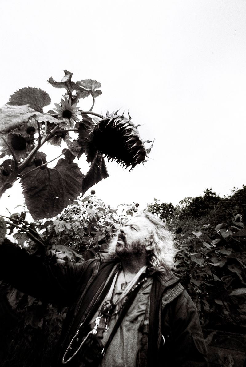 © Laura Anna Rossa - Image from the In The Valley, Flowers Remain photography project