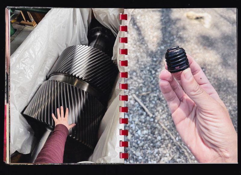 © Max Gavrich - Image from the Hand for Scale photography project