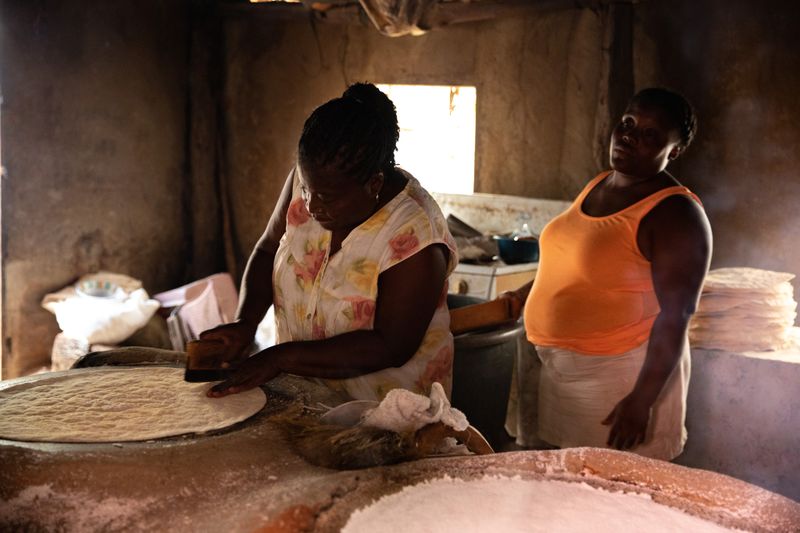 © Tomas Ayuso - Image from the Ancestral Embrace photography project