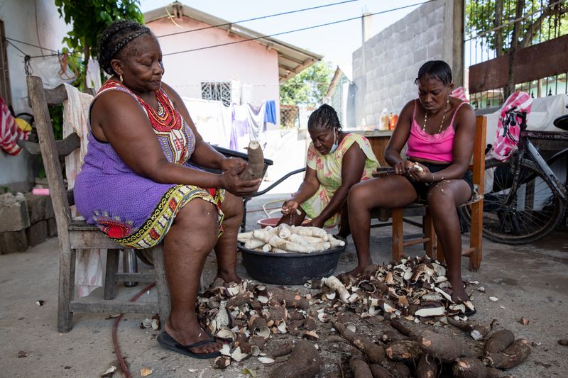 © Tomas Ayuso - Image from the Ancestral Embrace photography project