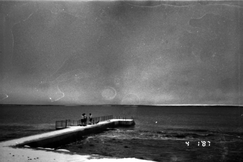 © Camilla Pavlikova - a group of workers coming up from the sea. They caught my attention during a walk