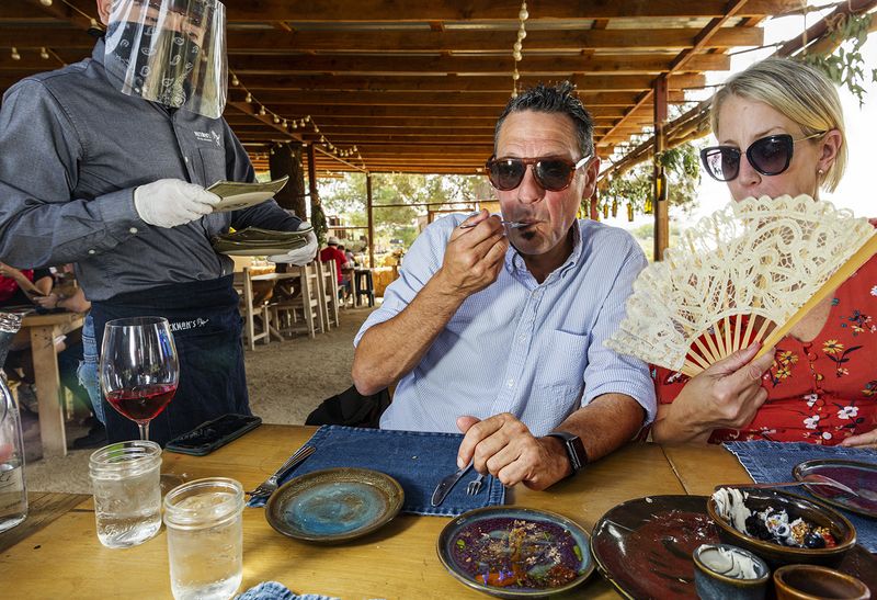 © Glenna Jennings - to the marrow (Valle de Guadalupe, B.C. Mexico), 2020
