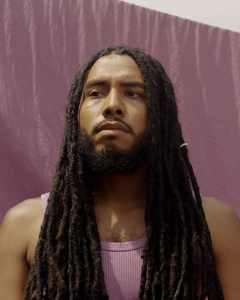 © Isabel Okoro - Head Held High (Santa Daeze, Eternity)