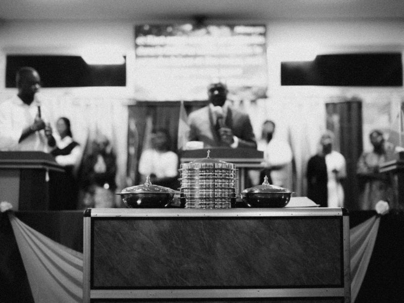 © Jeff Tidwell - A local pastor prepares the congregation for communion at a service held before the ministry team was sent out.