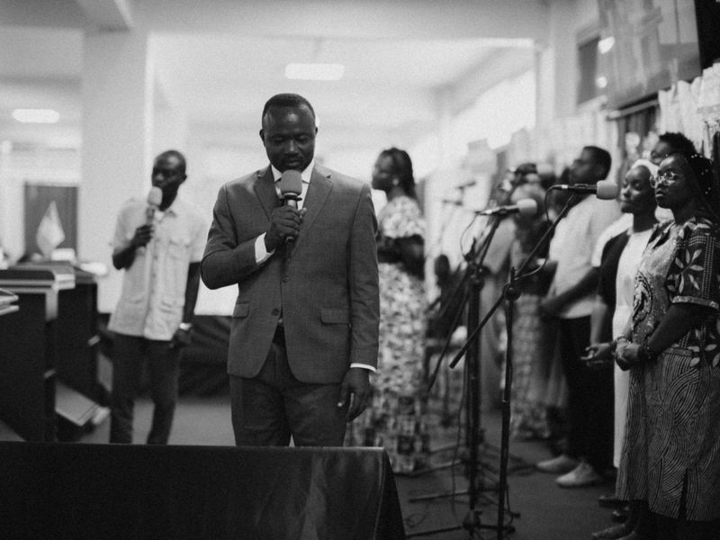 © Jeff Tidwell - A local pastor preaches and prays for the ministry team.