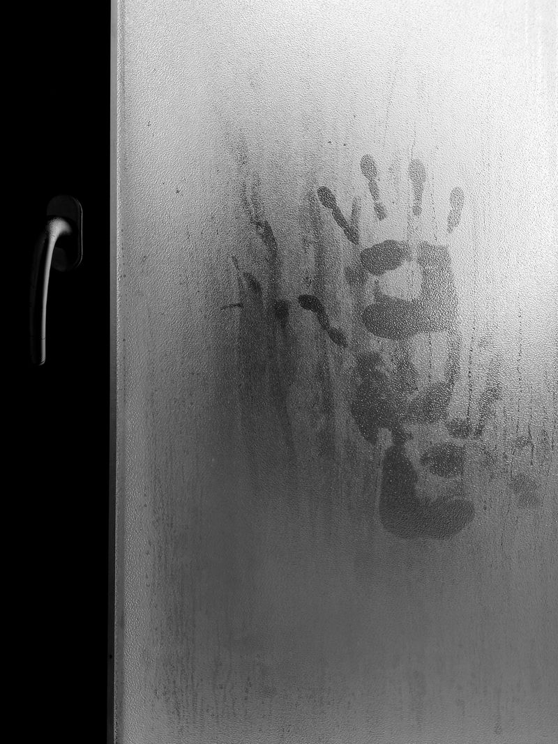 © Sara Camporesi - Image from the HABITO ERGO SUM photography project