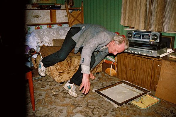Photobook Review: Ray’s a Laugh by Richard Billingham