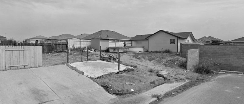 Photobook Review: Dead End by Nicola Moscelli