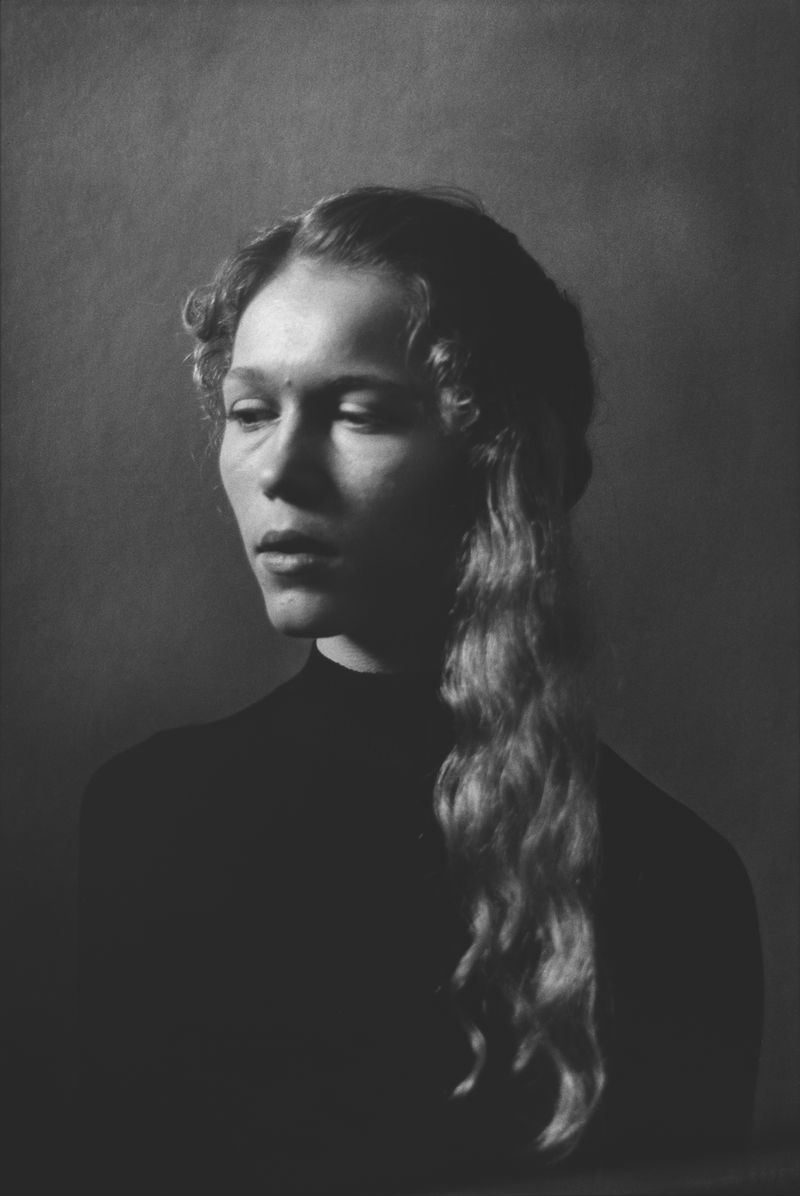 Photobook Review: PÂLE by Gabrielle Duplantier
