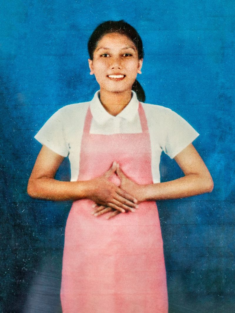 © Rebecca Sampson, from the book Apples for Sales