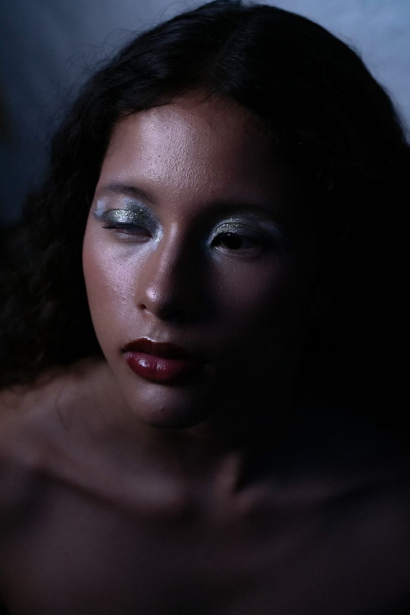 © Nina Styled - Photography: NINA STYLED @NINAGONZALEZA  Model: MARIANA @marianacastan_o MUA: @ARDILAMUA