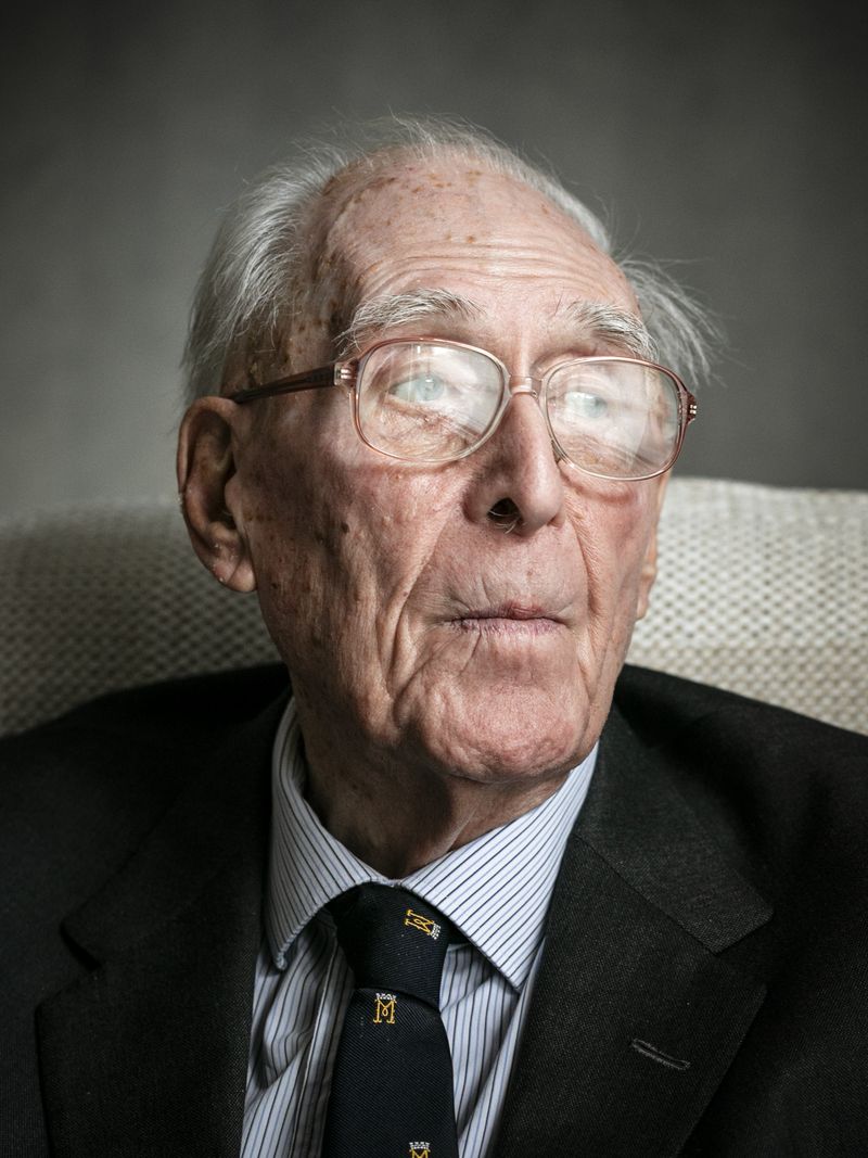 © Julia - Image from the On loneliness - a portrait project photography project