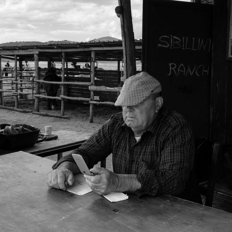 © Giovanni De Mojana - Image from the Segni photography project