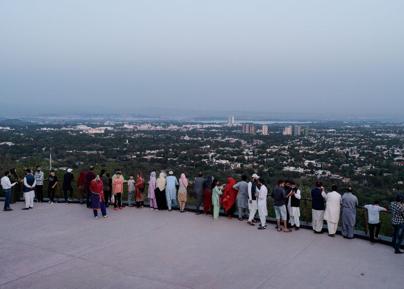 © Giovanni De Mojana - Image from the Khatoon photography project