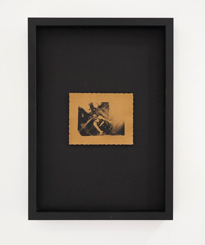 © Tomasz Laczny - Riso print, golden ink , 10x6cm (without frame), on black 60g Hahnemuhle paper