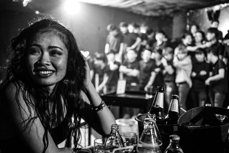 © JANUSZ DAGA - It is six in the morning but it goes on until noon.